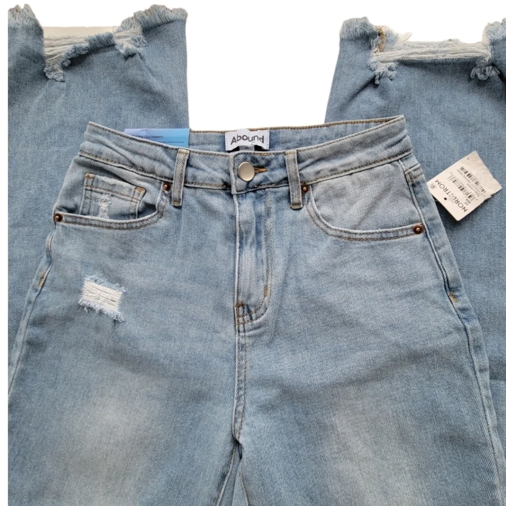 Abound 25 Slim Bootcut Jeans Light Wash Distressed Frayed Hem Stretch Denim